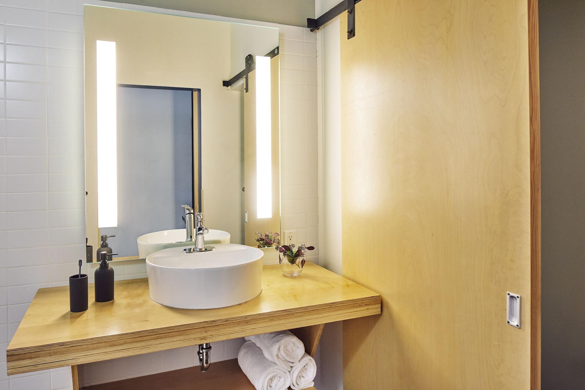 Canvas Hotel Dallas Ngoại thất bức ảnh
